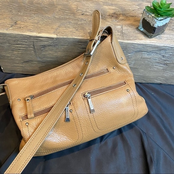 Stone & Company Leather Shoulder Bag - Picture 9 of 11